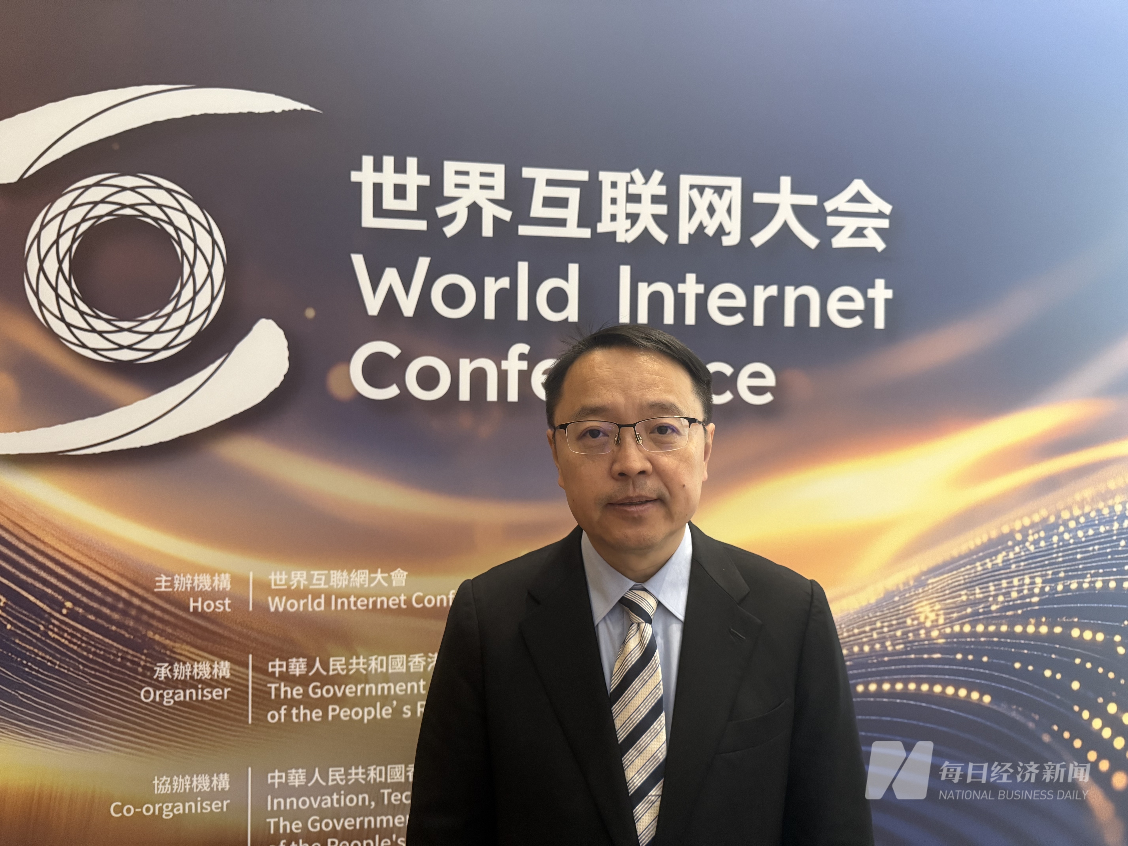 创新科技大咖说｜“网络攻击主流大模型时成功率超60%” 专访思科公司大中华区资深副总裁兼首席技术官侯胜利：AI加速落地需同步关注安全与技术创新(图1)