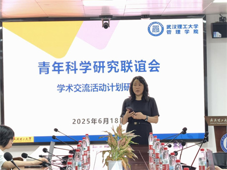 2026年全球数据中心电源行业技术创新与未来趋势洞察(图1)